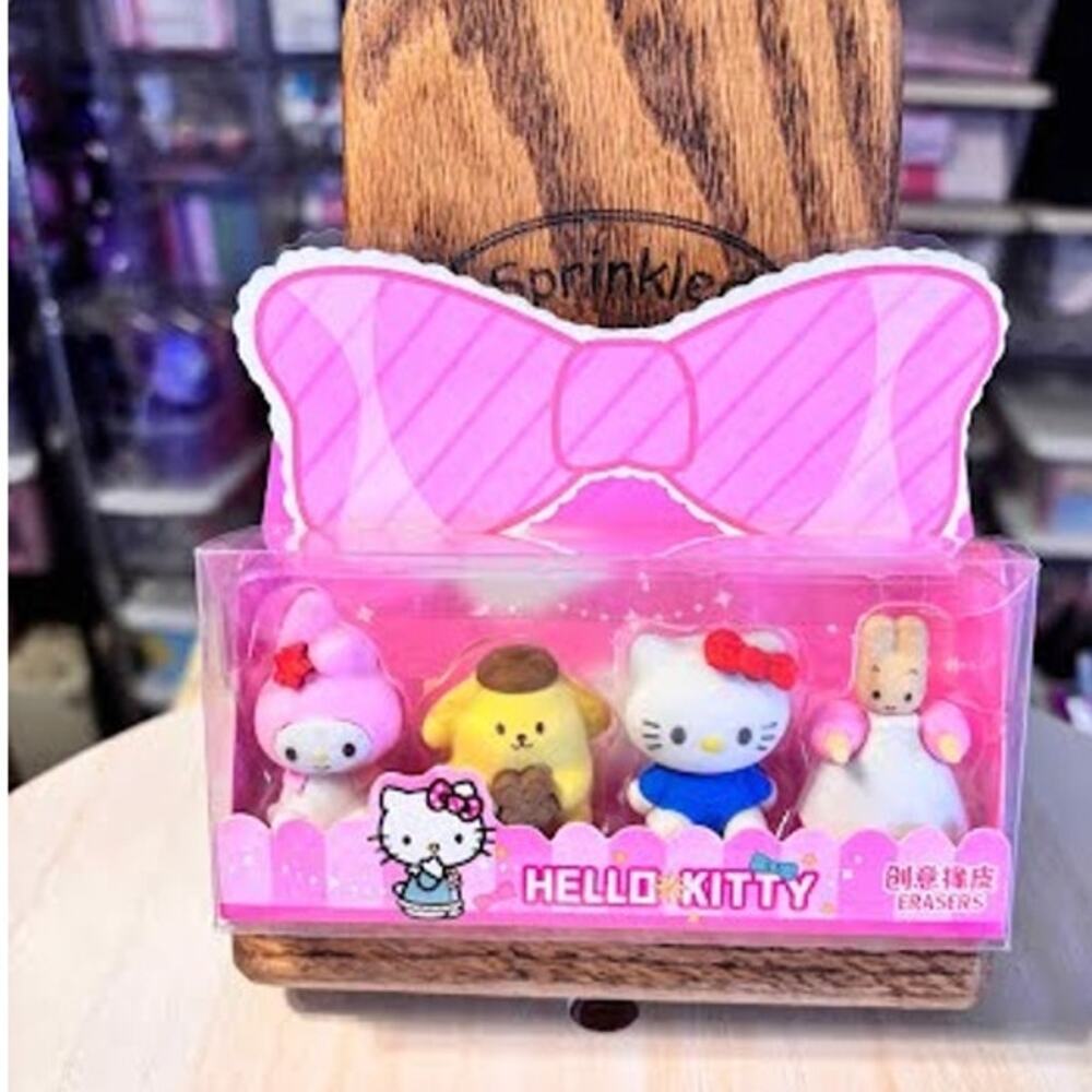 #6846 Hello Kitty, four pack eraser figurines